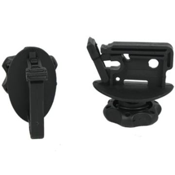 Universal Insulators for Pickets