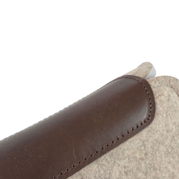 Bershka - Giacca in pelle sintetica nera con colletto in pelliccia